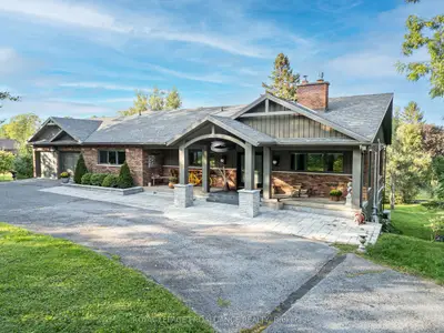 Detached in Kingston