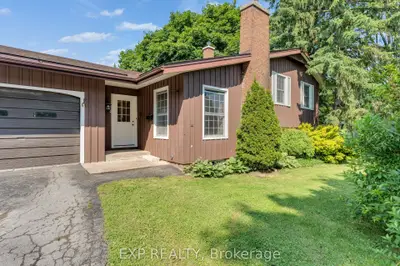 Detached in Greater Napanee