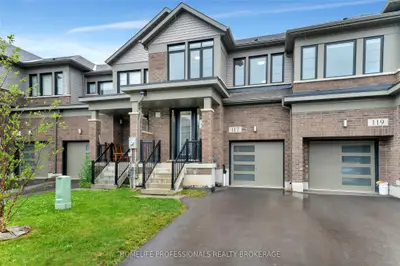 Att/Row/Townhouse in Hamilton