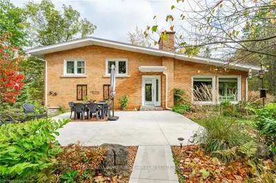Detached in Guelph