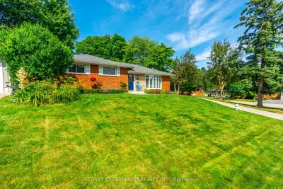 Detached in Hamilton