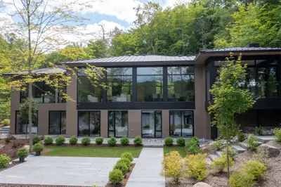 Detached in Muskoka Lakes