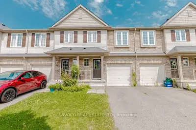 Att/Row/Townhouse in Kitchener