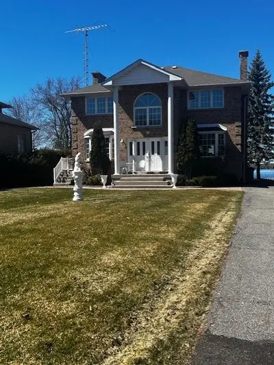 Detached in Kawartha Lakes