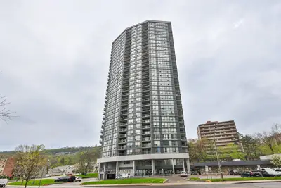 Condo Apartment in Hamilton
