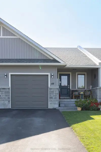 Att/Row/Townhouse in Belleville