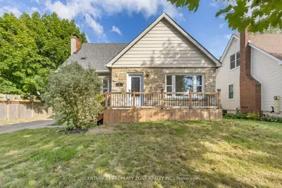Detached in Hamilton