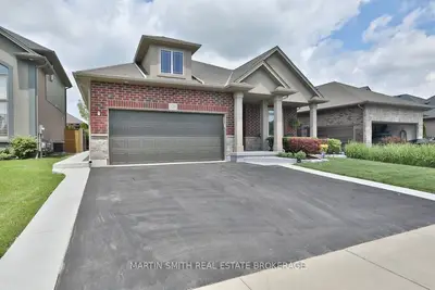 Detached in Welland