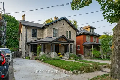 Duplex in Guelph