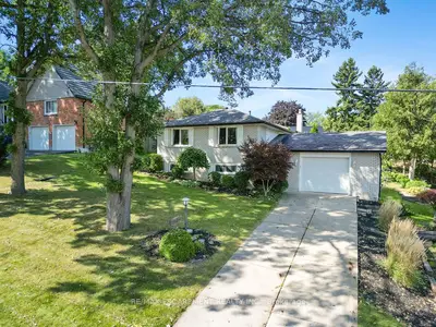 Detached in Haldimand