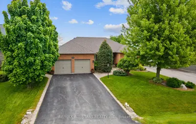 Detached in Kawartha Lakes