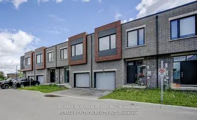 Att/Row/Townhouse in Cambridge