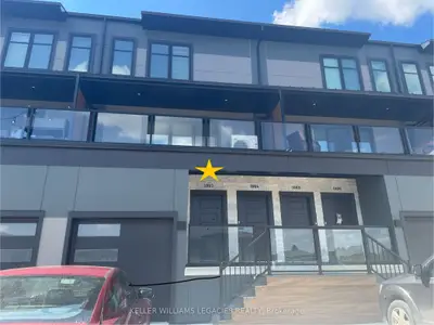 Condo Townhouse in Tillsonburg