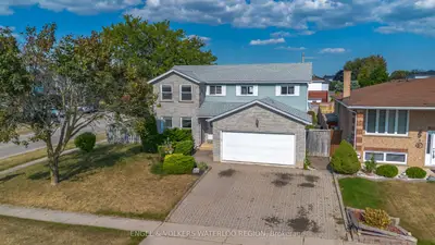 Detached in Cambridge
