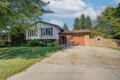 Detached in Southwest Middlesex