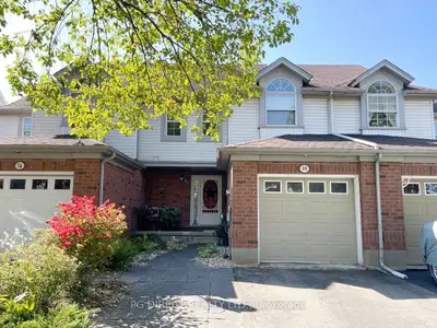Att/Row/Townhouse in Guelph