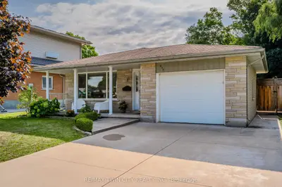 Detached in Waterloo