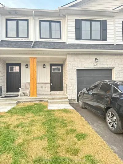 Semi-Detached in Smiths Falls
