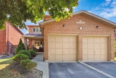 Detached in Hamilton