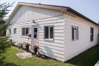 Detached in Guelph