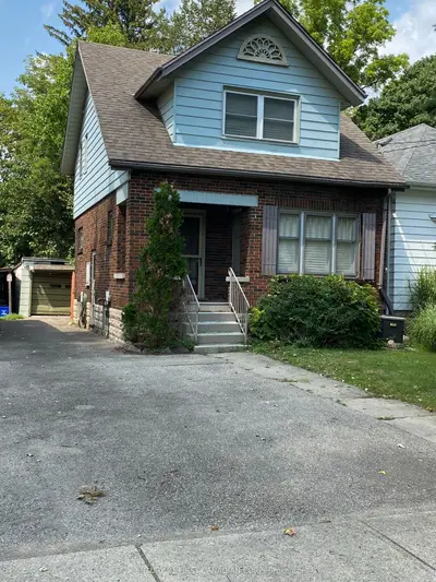 370 Victoria Street, London East, On N6a 2c9