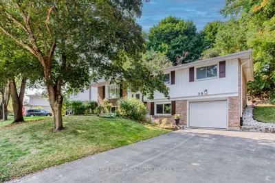 Detached in Hamilton
