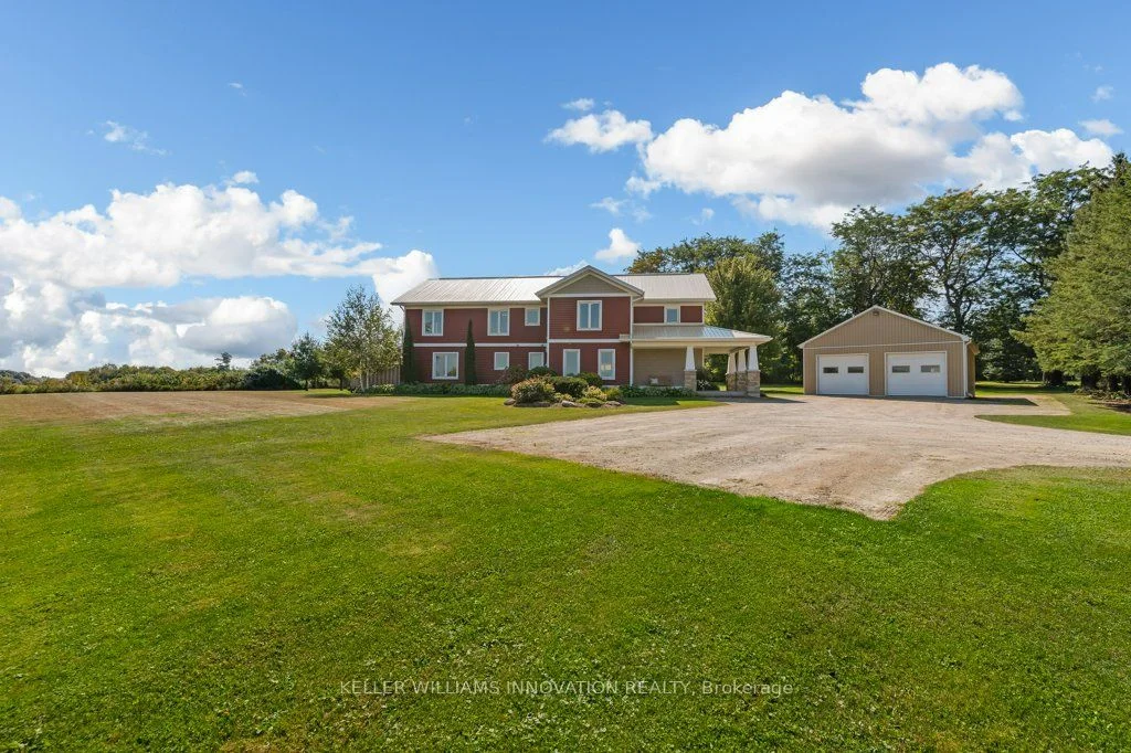 Detached in North Perth