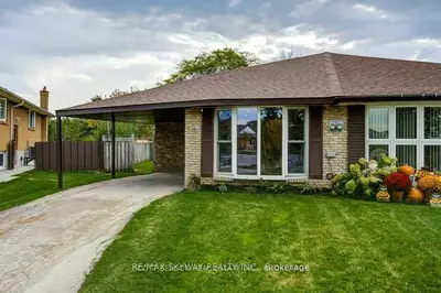 Semi-Detached in Hamilton
