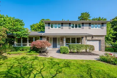 Detached in Guelph