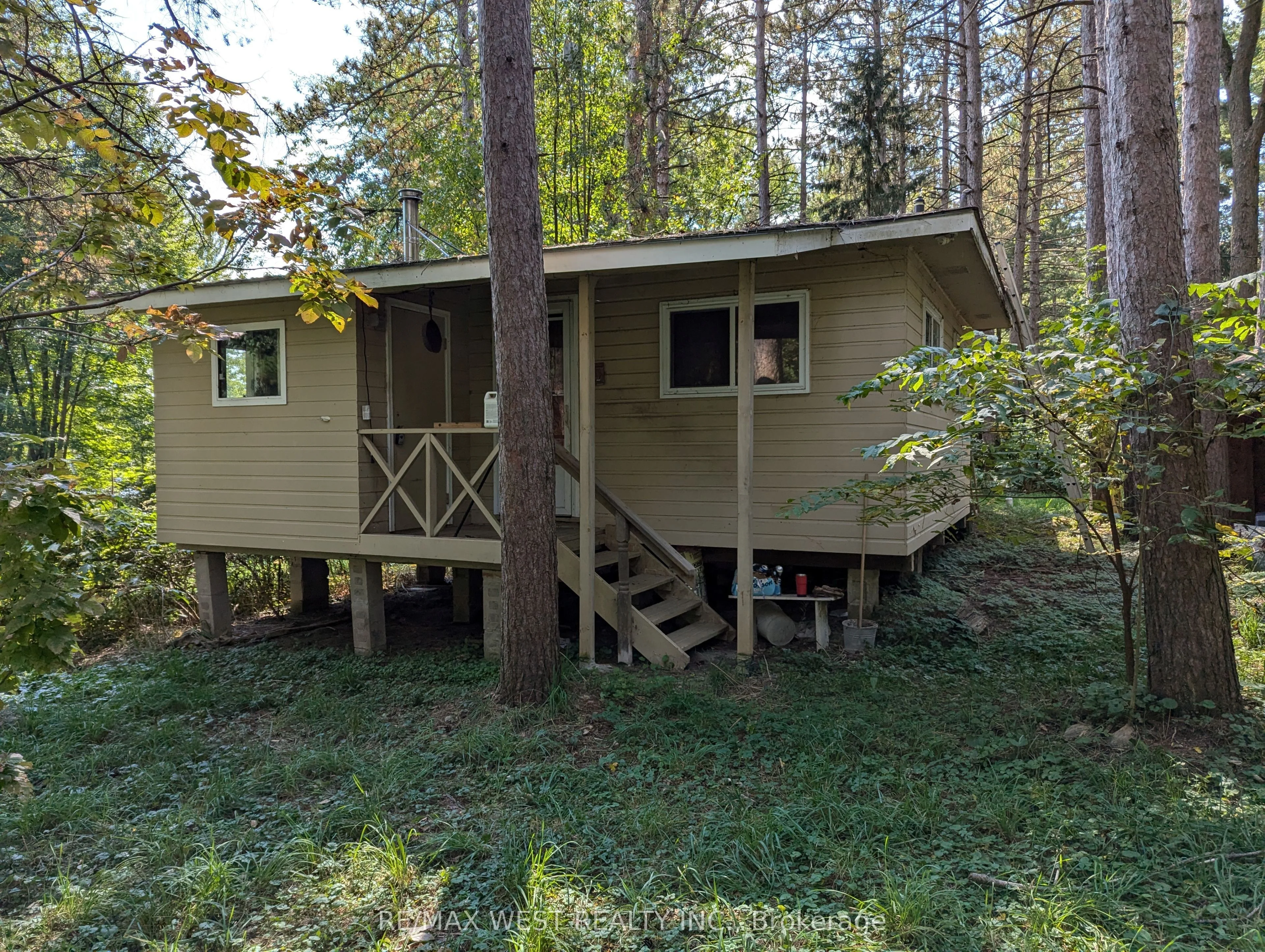 1005 Tenth Street, Centre Wellington, ON N0B 1J0