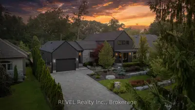 566 Lansdowne Avenue, Niagara-on-the-lake, On L0s 1j0