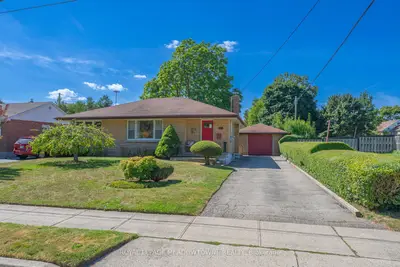 Detached in Cambridge