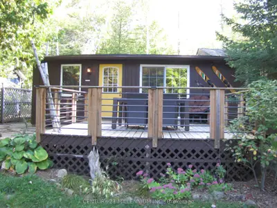 Detached in South Bruce Peninsula