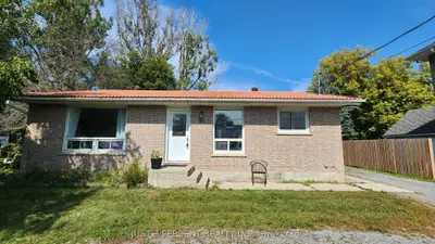 Detached in Havelock-Belmont-Methuen