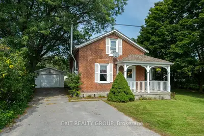 Detached in Quinte West