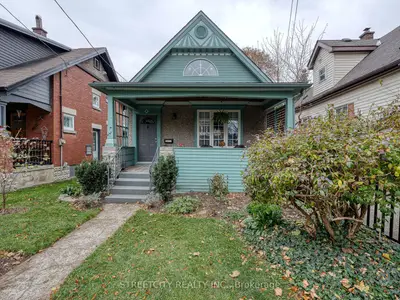 Detached in London South