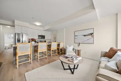 Condo Townhouse in Cobourg