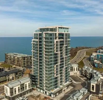 Condo Apartment in Grimsby