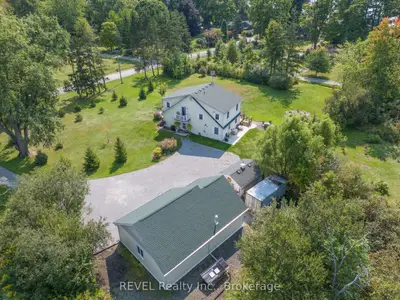 Detached in Fort Erie