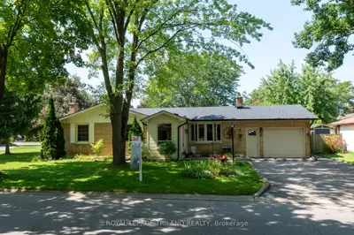 Detached in London North
