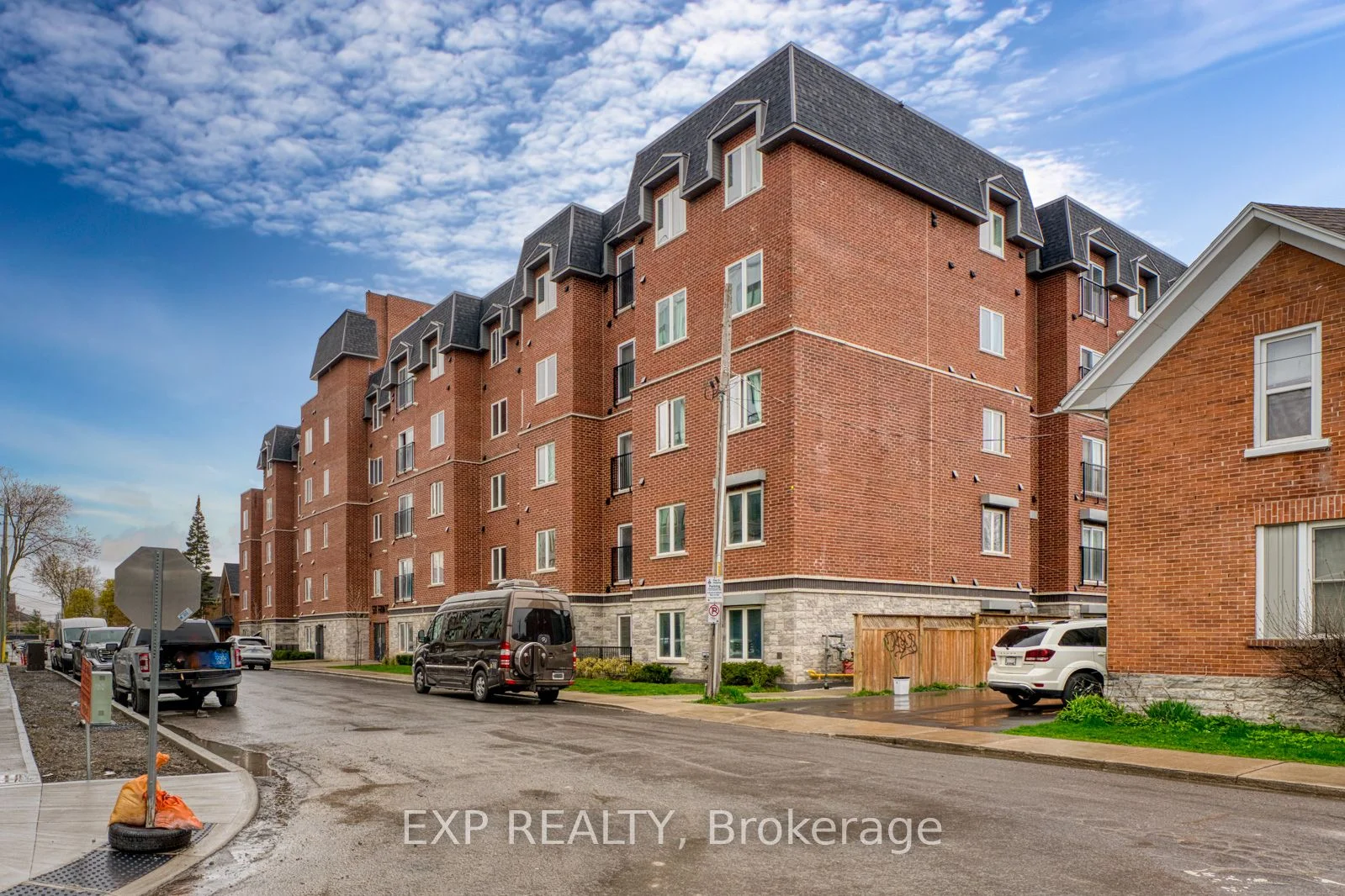 501 Frontenac Street 405, Kingston, On K7k 4l9