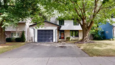 Detached in London North