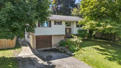 Detached in Shelburne