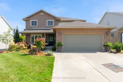 Detached in Lincoln