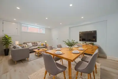 Detached in Hamilton