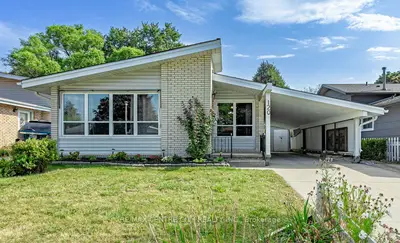 Detached in Cambridge