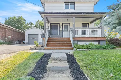 Detached in Thorold