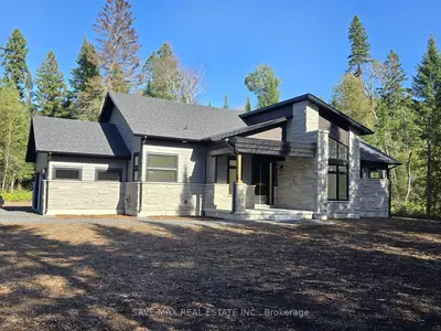 Vacant Land Condo in Lake of Bays