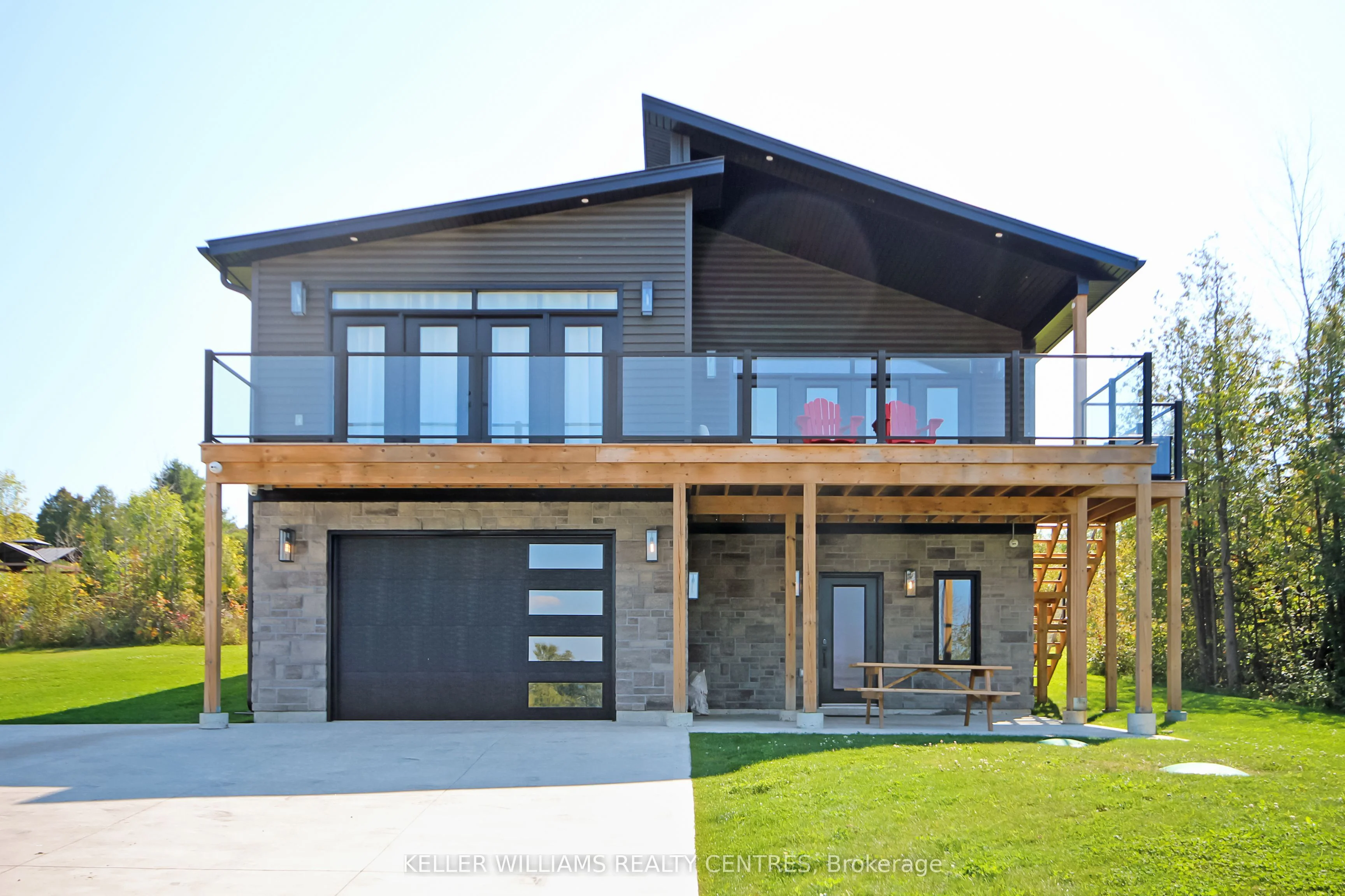 138 Sunset Boulevard, Georgian Bluffs, On N0h 2t0
