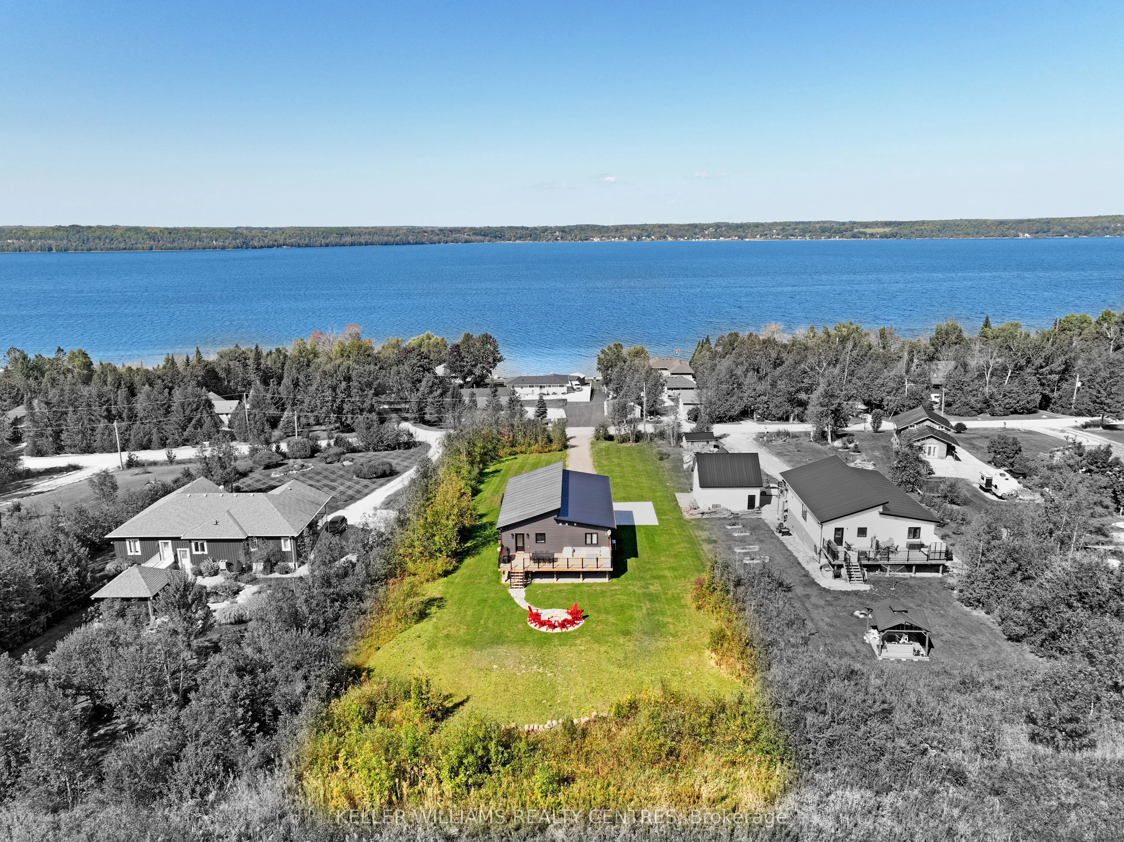 138 Sunset Boulevard, Georgian Bluffs, On N0h 2t0